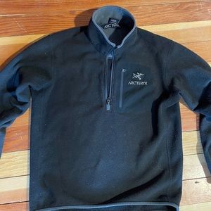 Arc’teryx Black fleece zip up Men’s medium